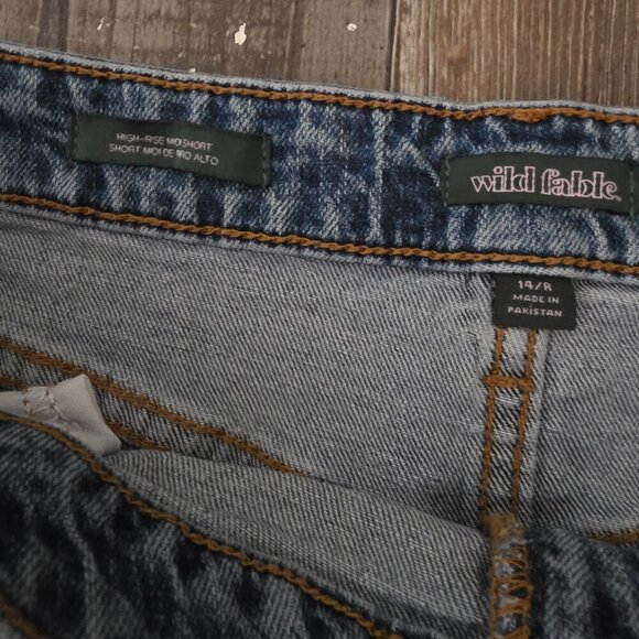 Wild Fable Women's High-rise Midi Jean Short Size 14R - Picture 3 of 7